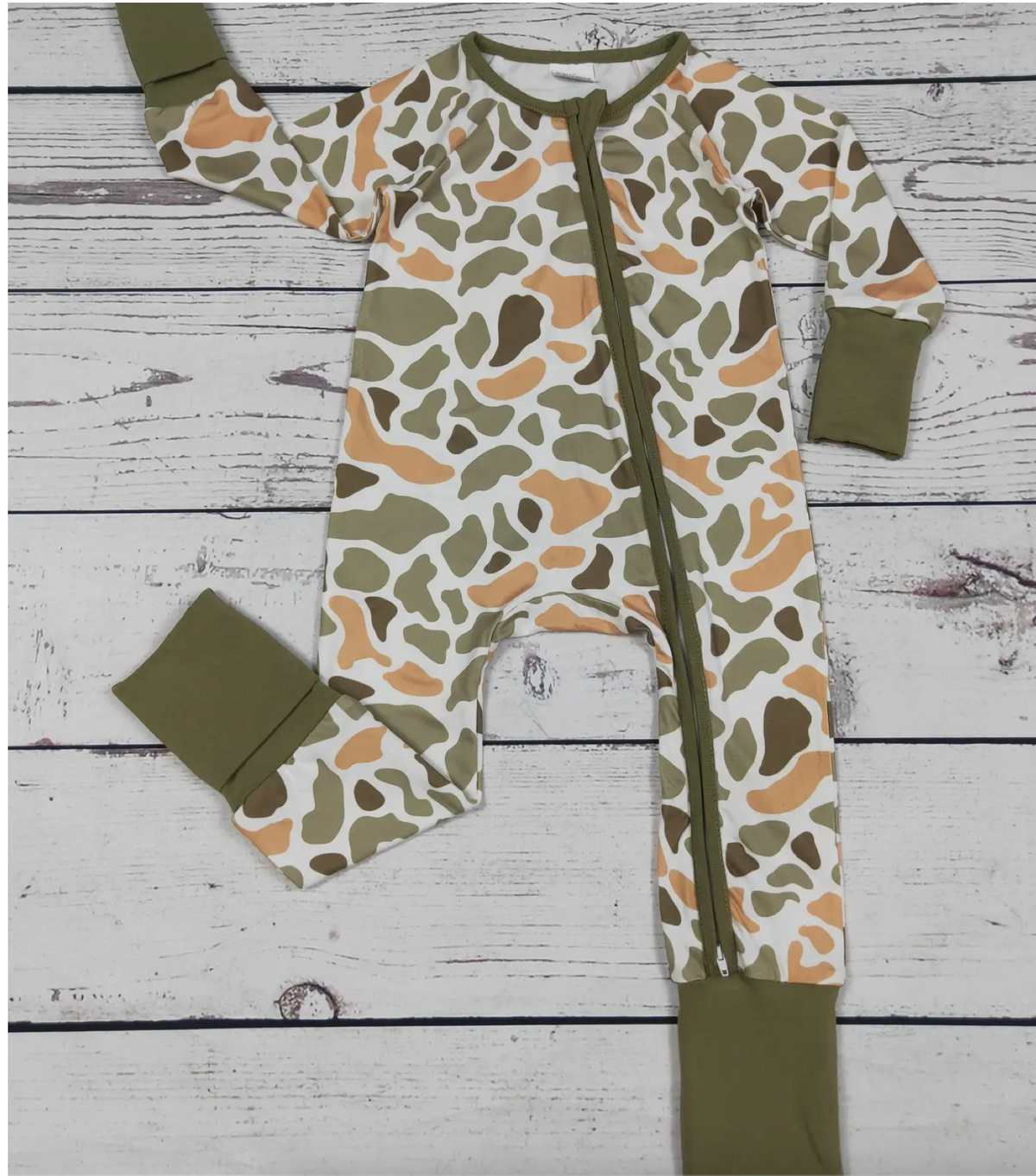 Baby PREORDER Camouflage Zippy
