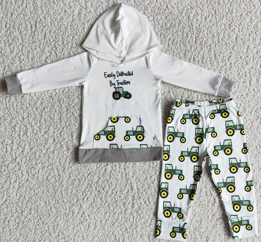 Everyday wear PREORDER "Easily Distracted By Tractors" Set