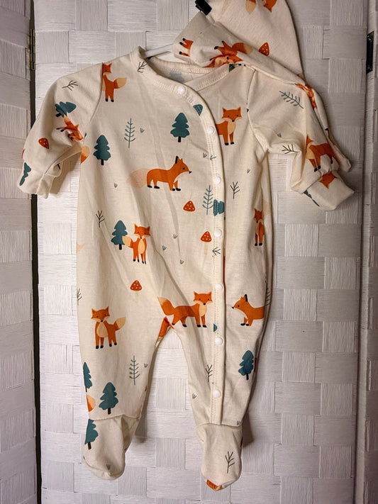 New Born Fox Outfit with hat