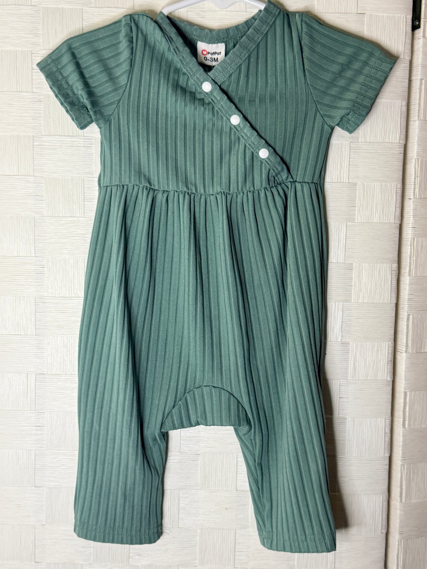 0-3M Light Green Romper