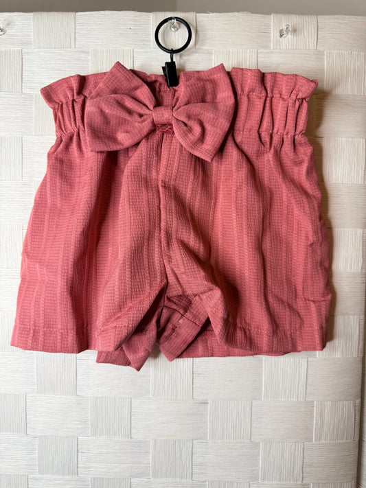 9-12M Light Pink Shorts with a Bow