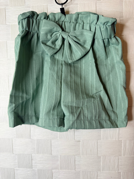 9-12M green shorts