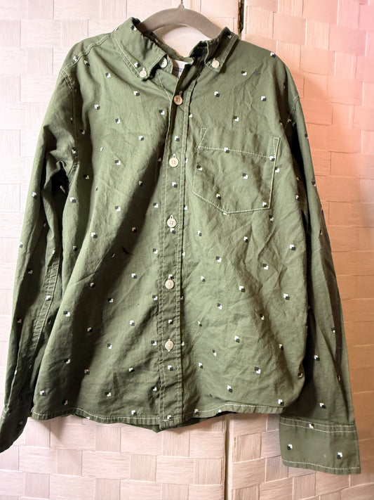 8 Green Button down
