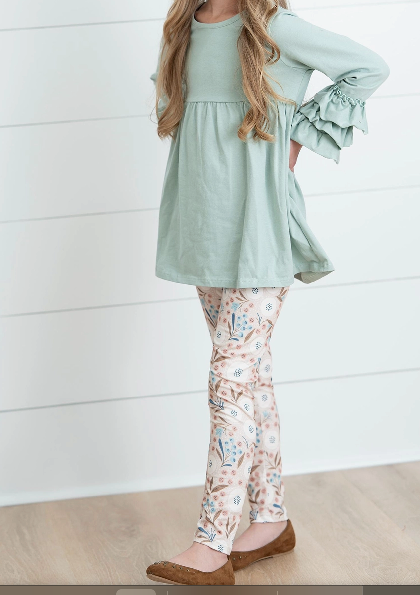Medow Ruffle Set